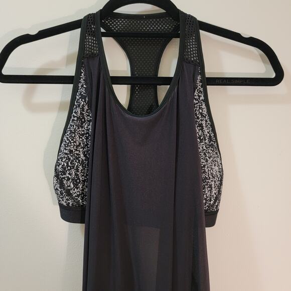 Lululemon Fit Physique Tank Built-in Bra Black White Splatter Size 6‎ - Picture 3 of 7